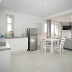 Apartamento Bernardo Lux *