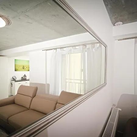 Bernardo Lux Apartament